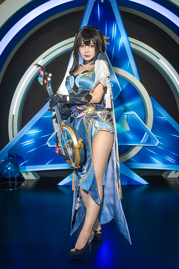 コスプレ】『崩壊：スターレイル』ルアン・メェイの玲瓏な美貌に釘つけ