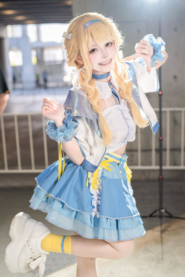 コスプレ】褒められて伸びるタイプです！人懐っこい笑顔の『学マス