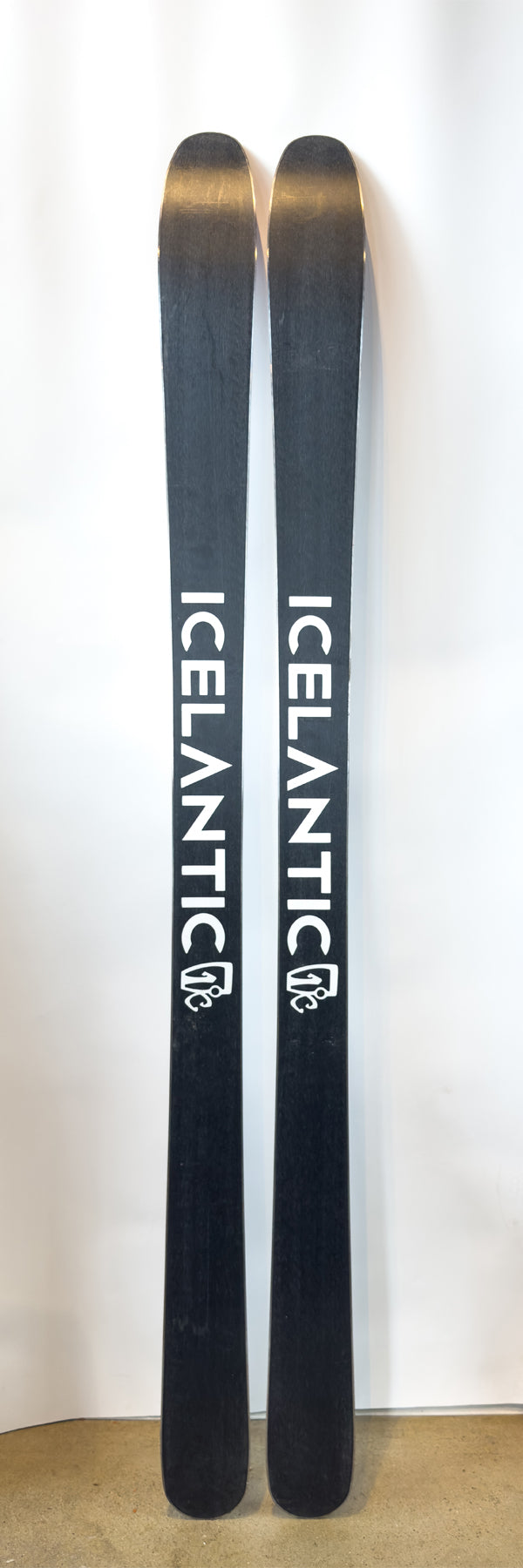 Demo - 23/24 Pioneer 86 — Icelantic Skis