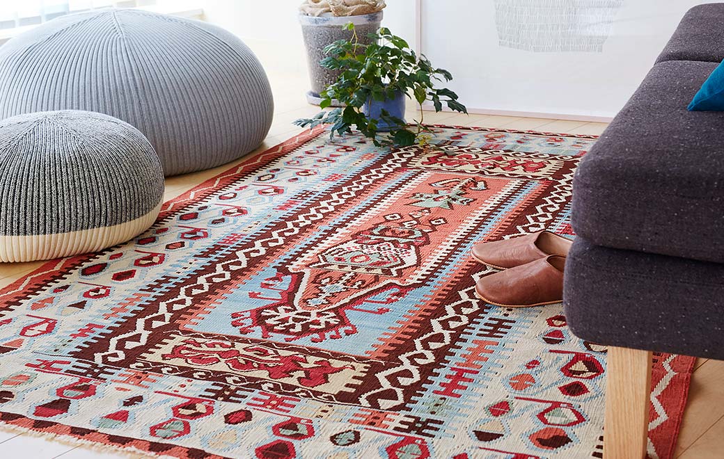 NOMAD STYLE WITH KILIM, GABBEH｜IDEE SHOP Online