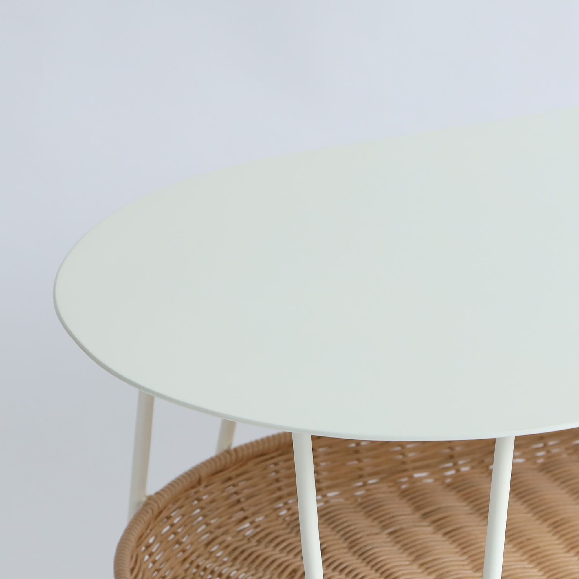 ☆WALLABY LOW TABLE OVAL White｜これまでに販売した商品｜IDEE SHOP