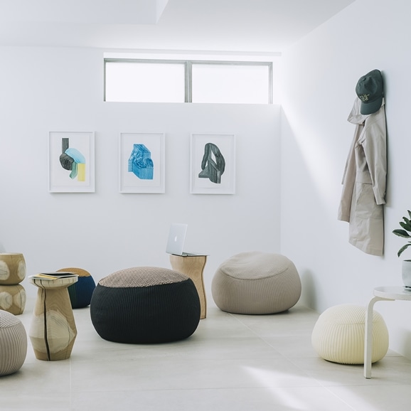 PUUF NEST Black｜1人掛け｜IDEE SHOP Online