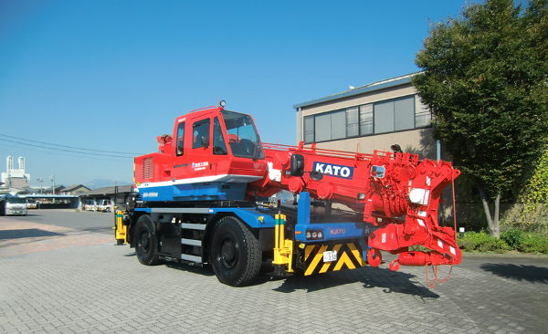 35t ラフタークレーン導入 – 揖斐川工業運輸