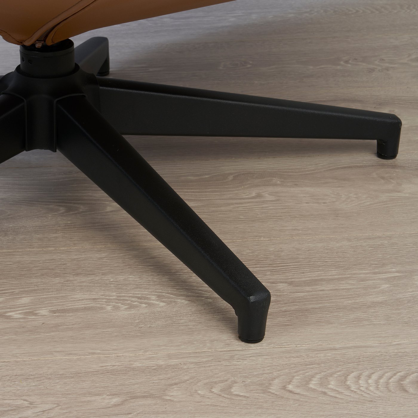 HAVBERG ハーヴベリ オットマン, グラン/ボームスタード ゴールデン