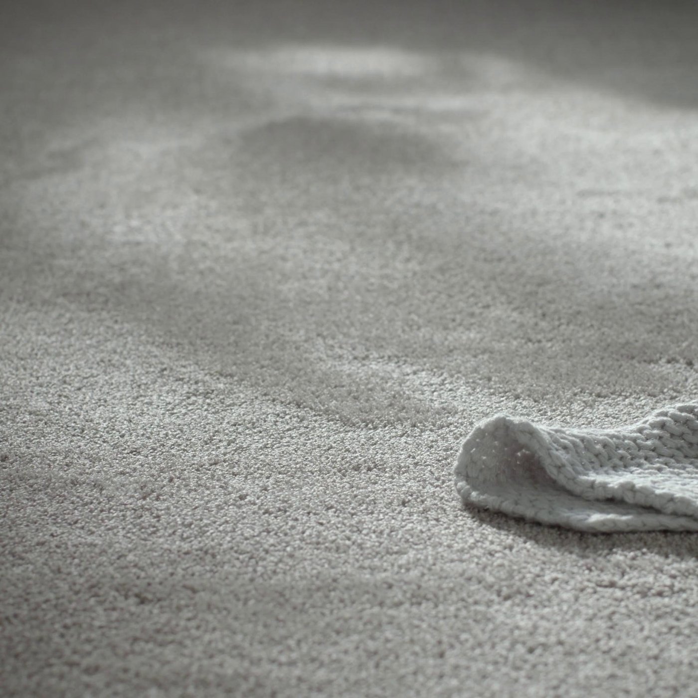 KNARDRUP クナールドルップ ラグ パイル短, ライトグレー, 133x195 cm