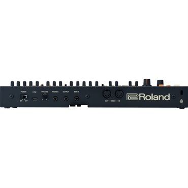 Roland JU-06A Boutique Series (JUNO-60 / JUNO-106 再現モデル