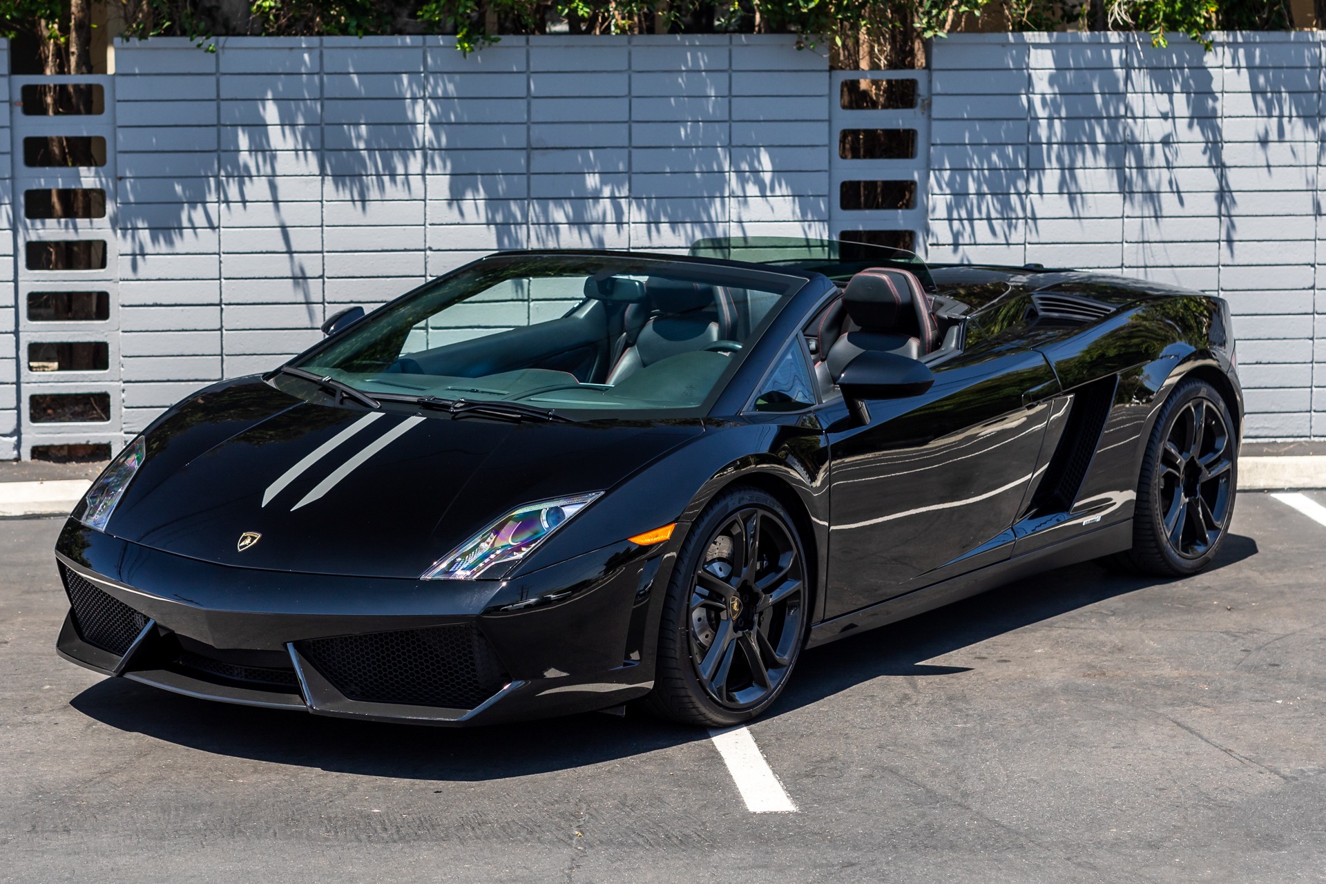 Sell My Lamborghini Gallardo - Get an Instant Cash Offer