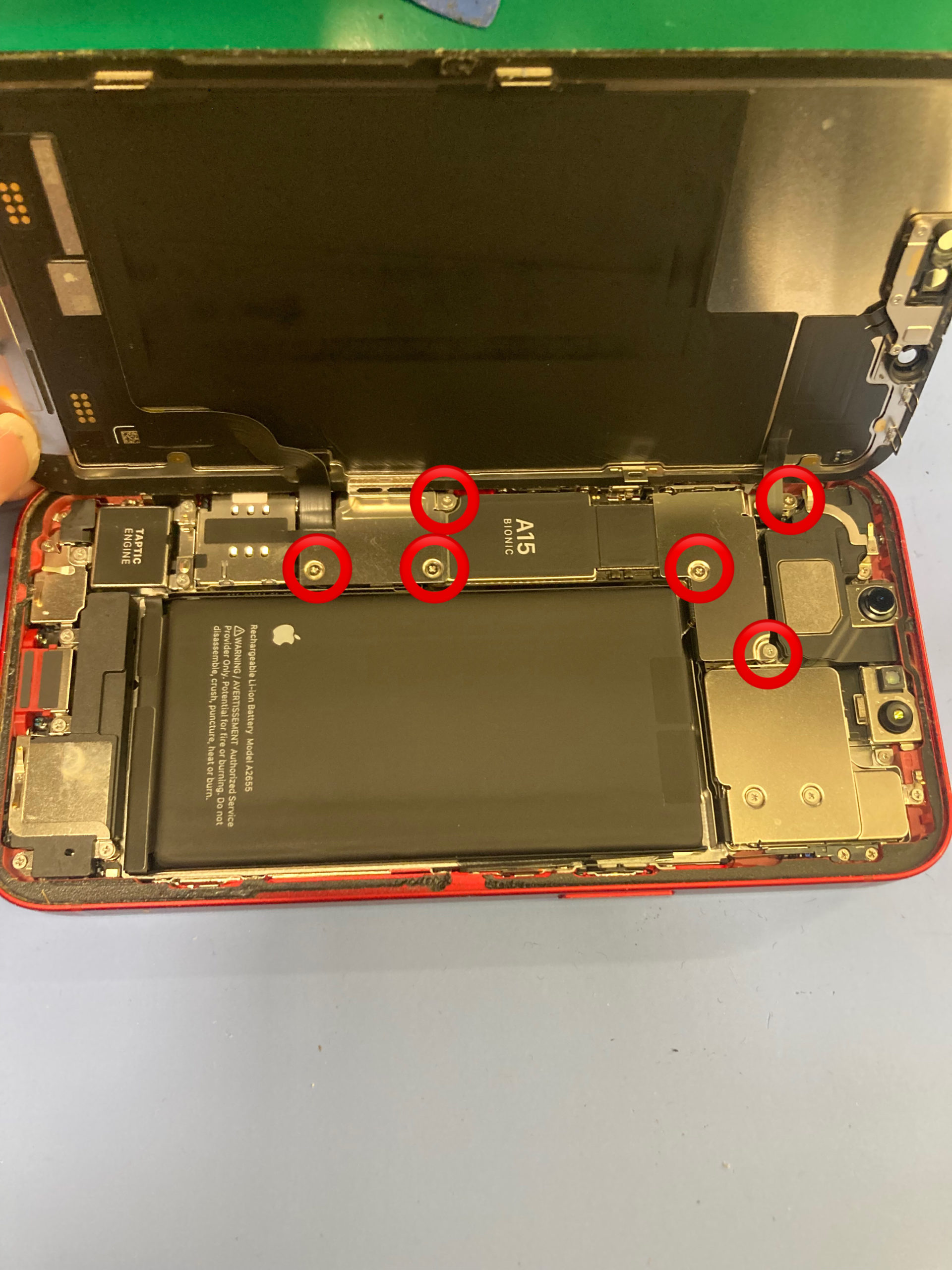 iPhone 13 フロントパネル交換修理をご紹介！ | iPhone修理アイサポ