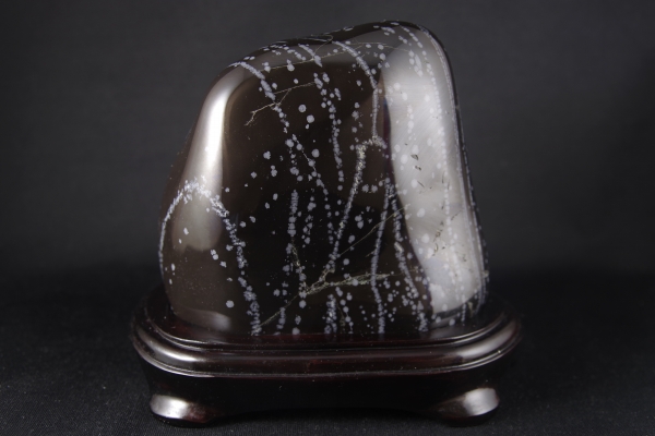 十勝石玲瓏石（レインボーオブシディアン） 原石 142g 天然石販売