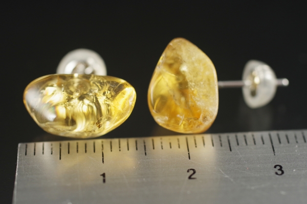 シトリン ピアス 天然石販売 名取貴石 天然石・国産原石の専門店｜名取