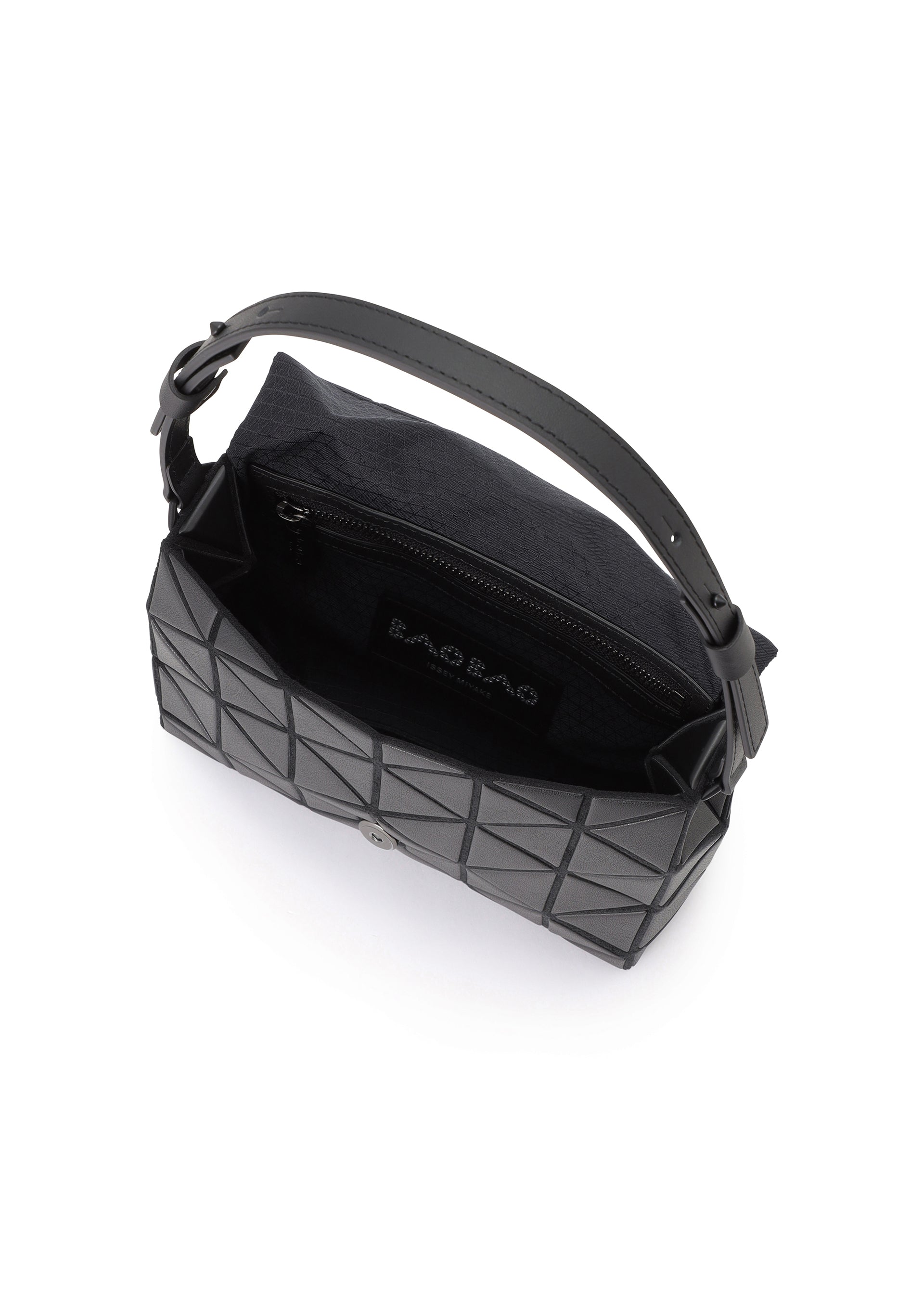 FOSSETTE – isseymiyake.com