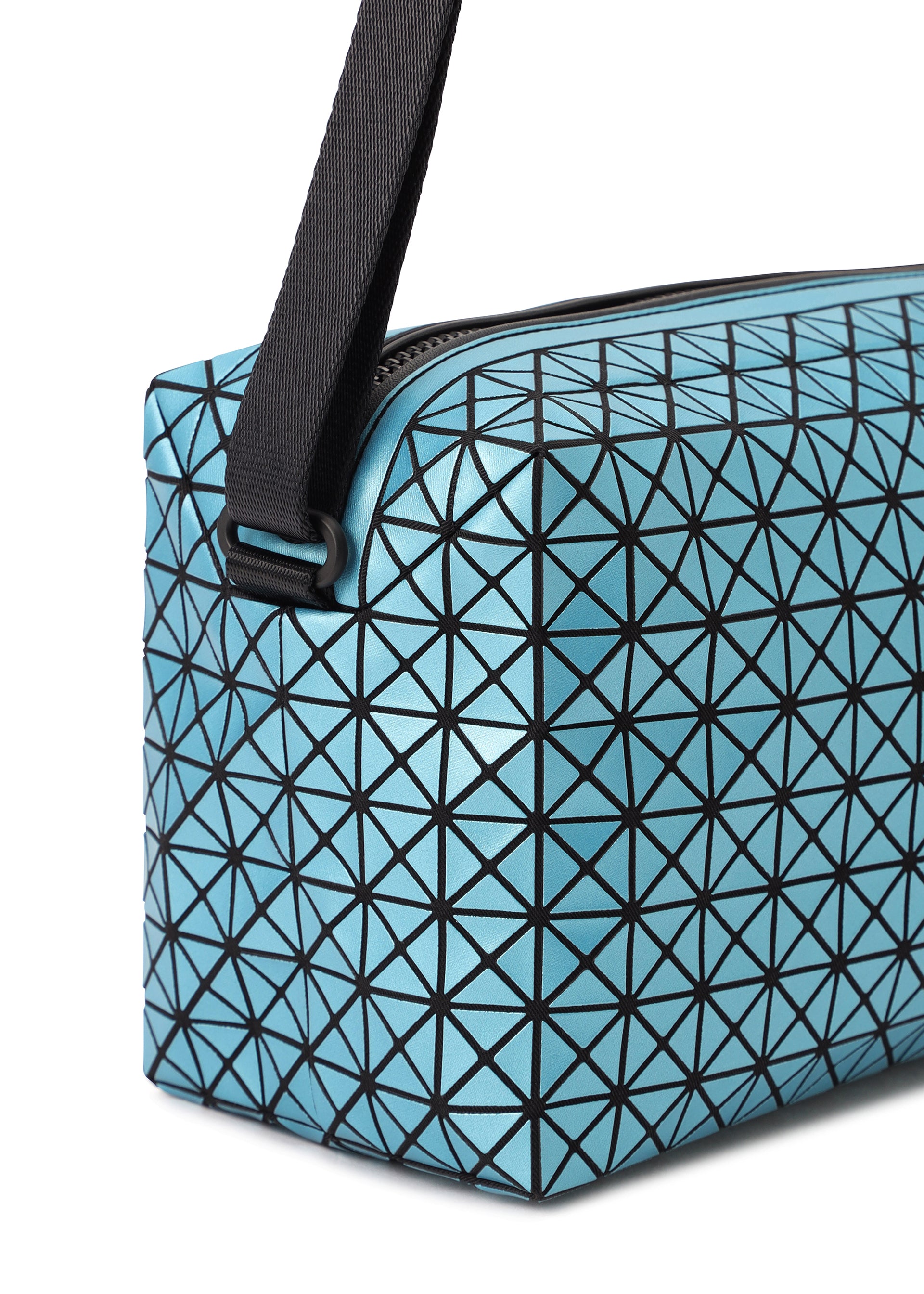 SADDLE BAG METALLIC – isseymiyake.com