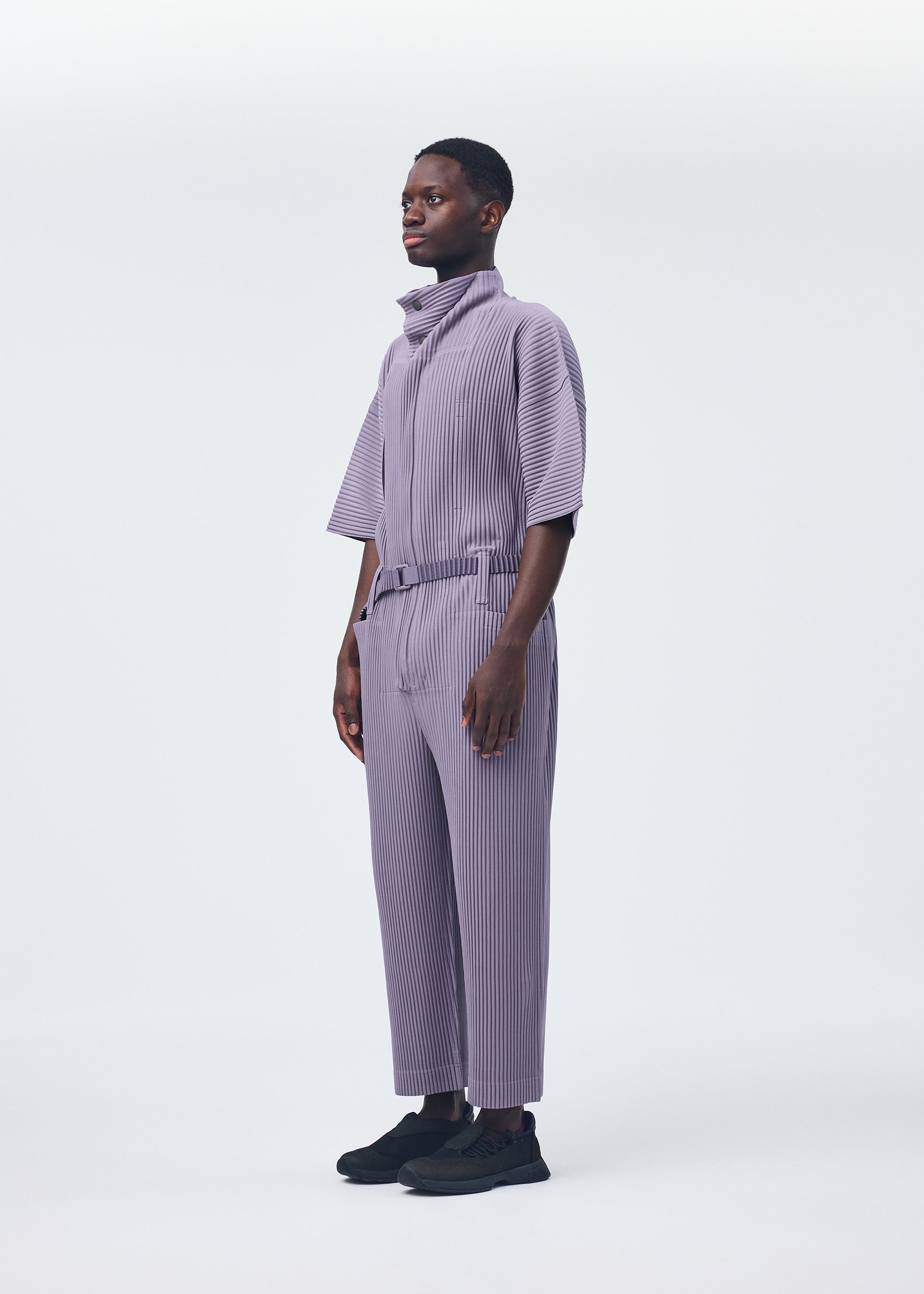 PLEATS BOTTOMS 1 – isseymiyake.com