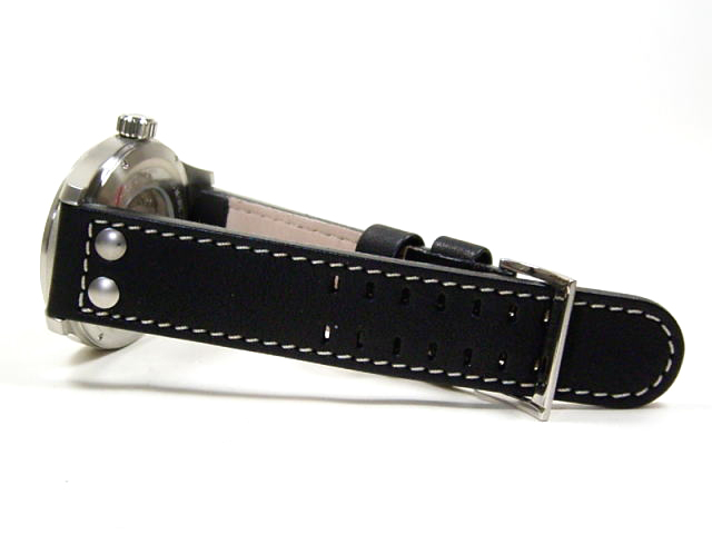 ハミルトン・カーキ・オフィサー・オート44mm(カーフベルト) H70615733