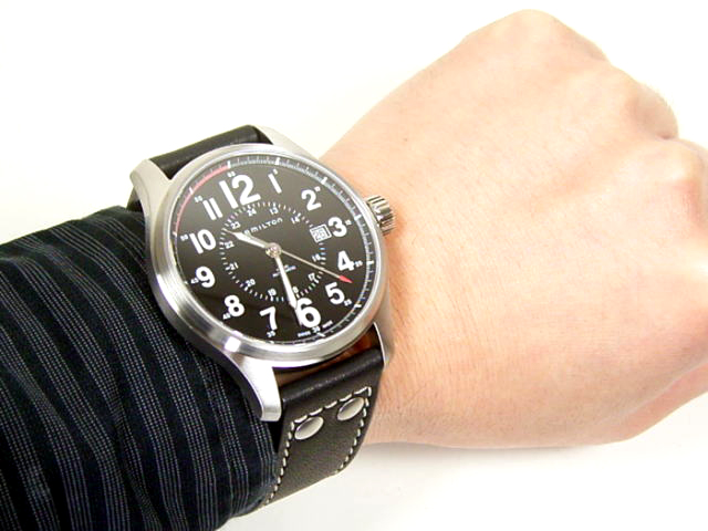ハミルトン・カーキ・オフィサー・オート44mm(カーフベルト) H70615733