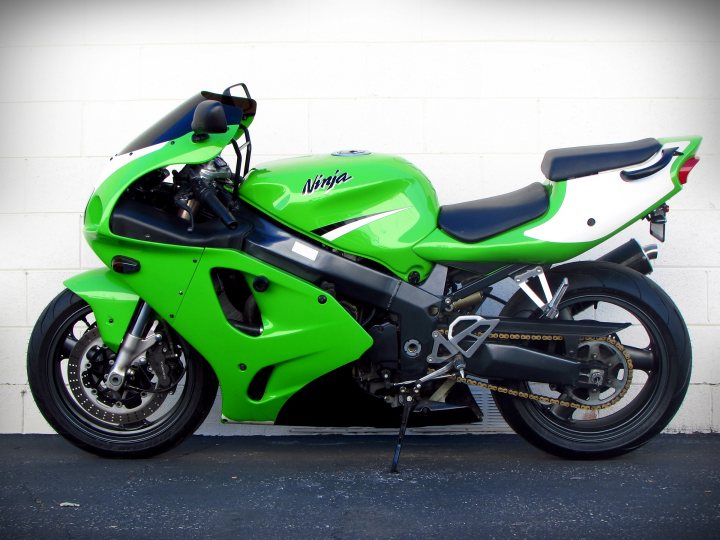 2001 Kawasaki Ninja ZX-7R For Sale • J&M Motorsports