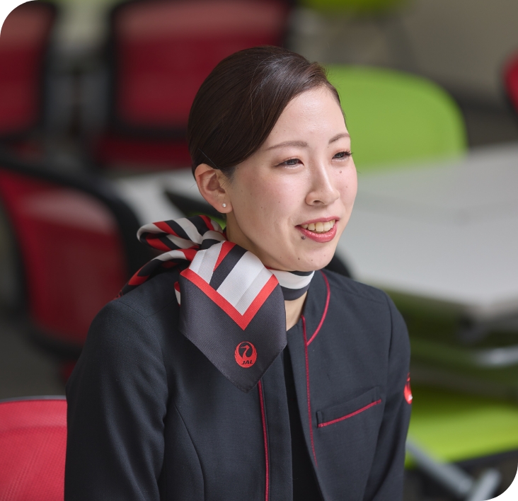 齊藤 綾花｜社員インタビュー｜仕事・人｜新卒キャリア採用サイト｜JAL
