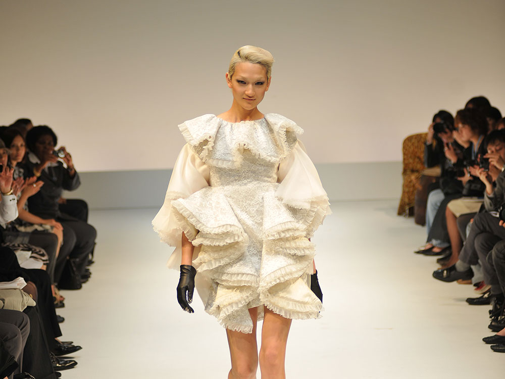 ホワイトリボンの歴史 | 国際協力NGOジョイセフ（JOICFP）