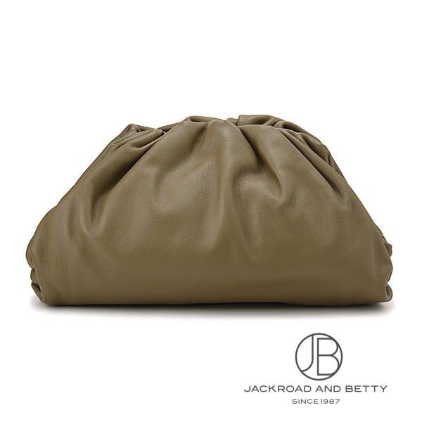 ポーチ クラッチ バッグ マッド カーキ[576227 VCP40 2856] Pouch