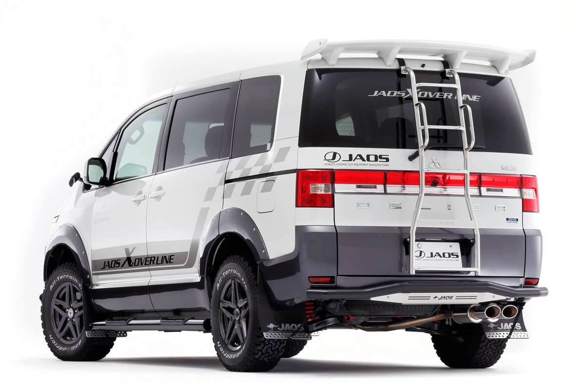 JAOS フェンダーガーニッシュ type-X デリカ D:5｜株式会社ジャオス