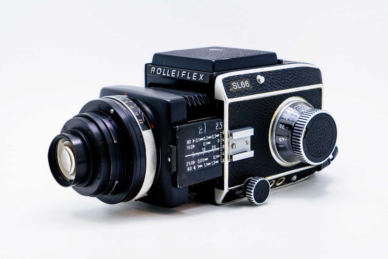 Camera Geekery: Rolleiflex SL66 Review - Japan Camera Hunter