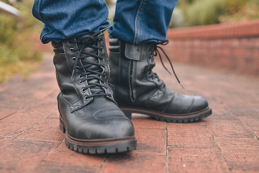 ガエルネ「Gストーン」は見た目によらずハイテクなネオクラブーツ