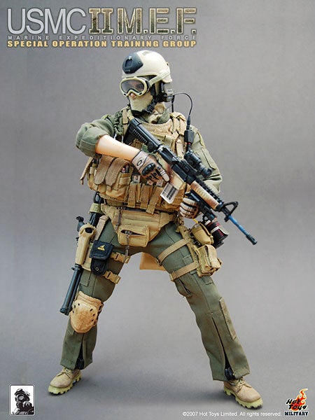 New Hot Toys USMC II Marine Expeditionary Force (more pics) | One