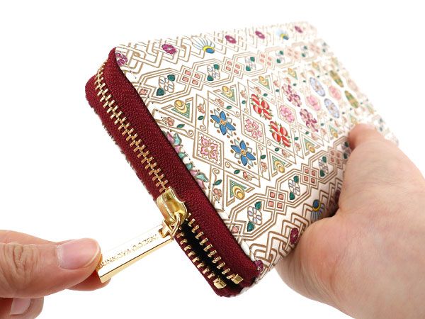 枝垂れ花鳥 ぐるっとファスナーの長財布［t］