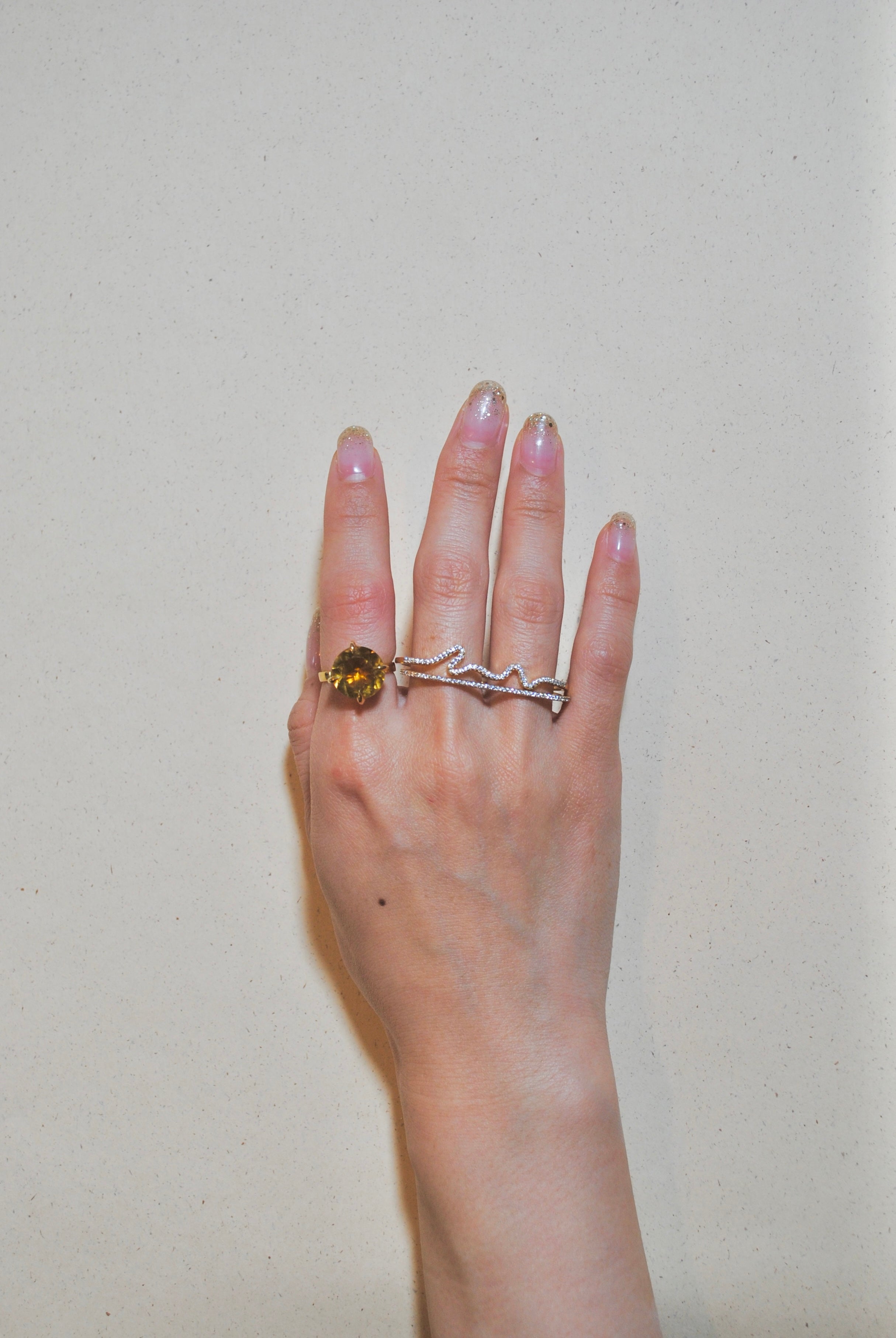 モアサナイト/gold）handwritten double finger ring – ödül