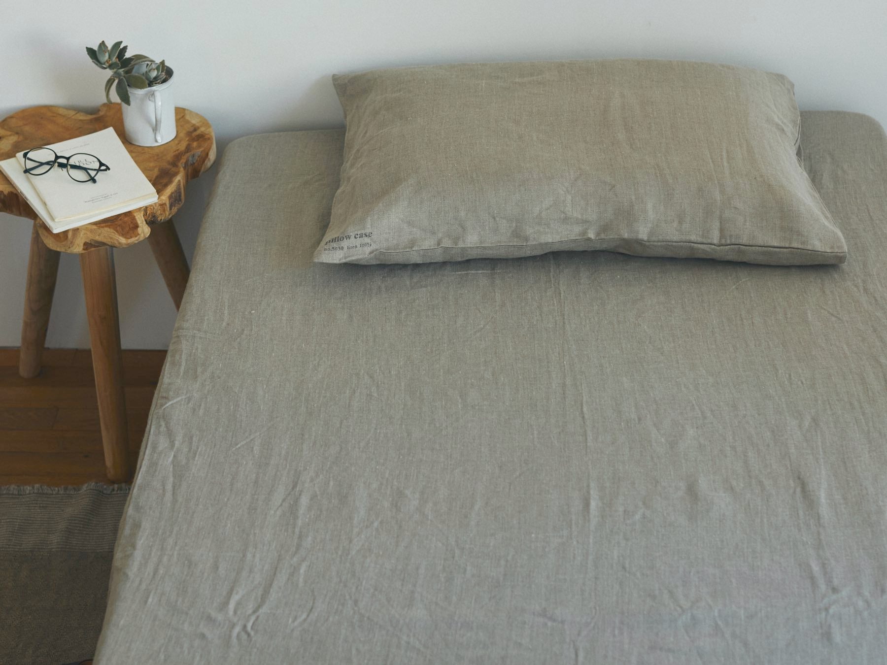 fog linen work リネンボックスシーツ｜ベッドリネン｜オルネ ド