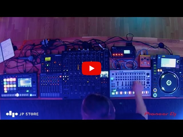 Pioneer DJのDJミキサー、DJM-V10のご紹介です。