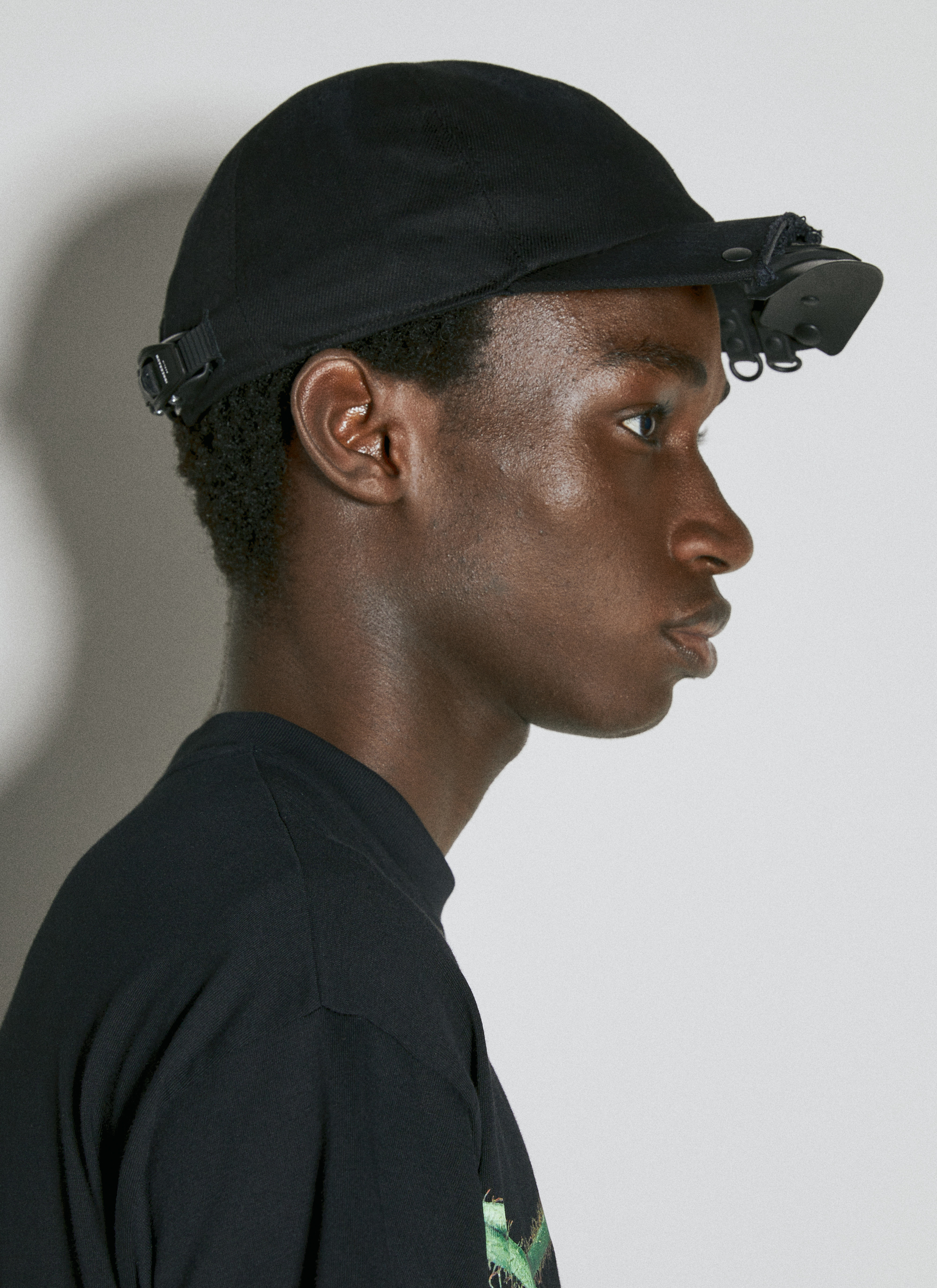 Innerraum レディース クロップド ベースボールキャップ の ブラック