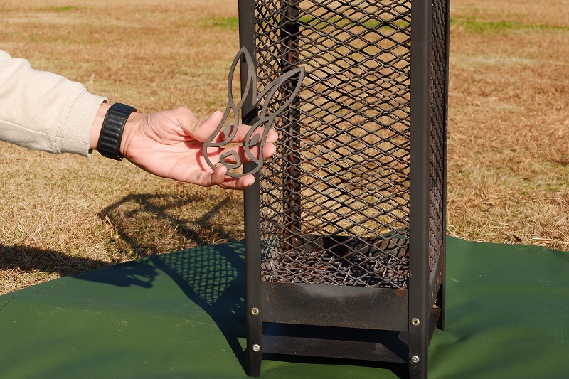 傘立てにしか見えない焚き火台？！DOD「マルデカサターテ」をキャンプ