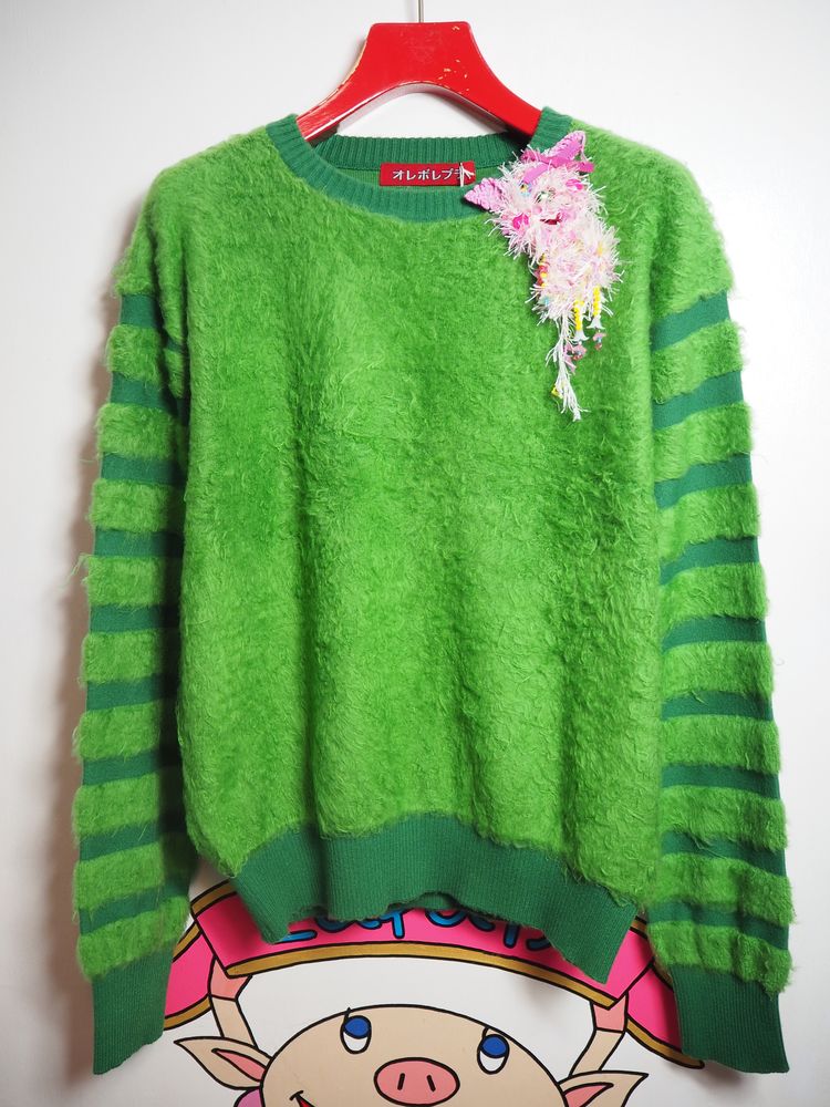 再々値下【新品未使用タグ付】アルベロベロ ブローチ付ニットプル