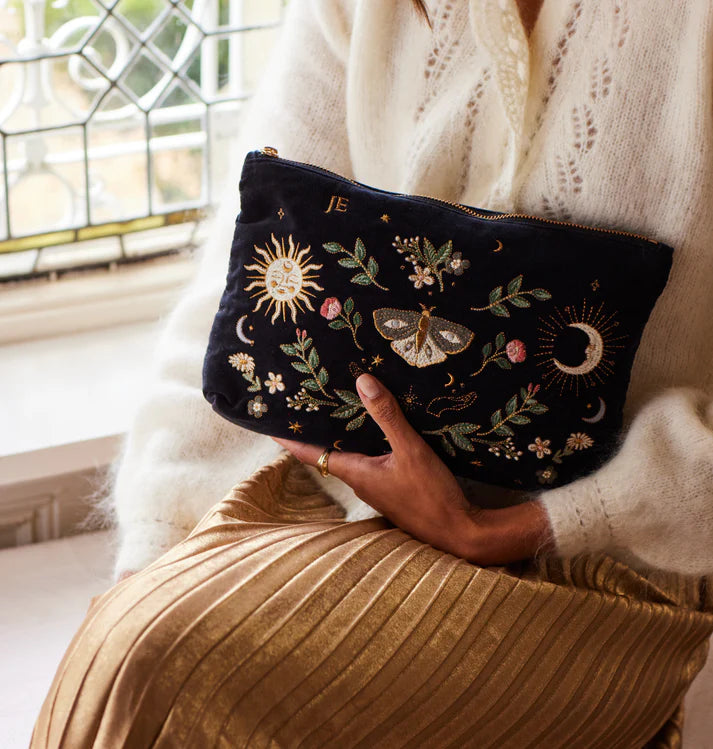 Elizabeth Scarlett Midnight Mysticism Everyday Pouch - Charcoal