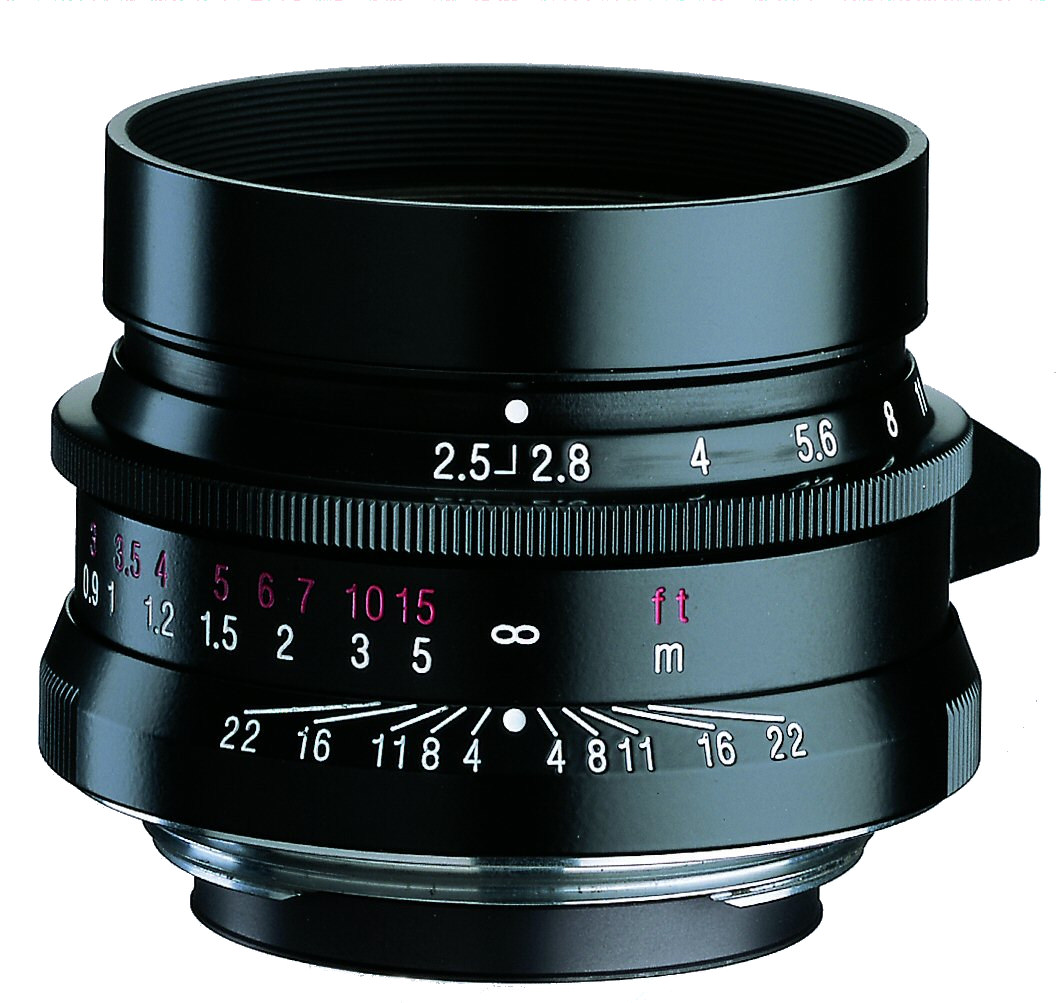 Voigtlander Color Skopar 50 mm f/2.5 - LensTip.com