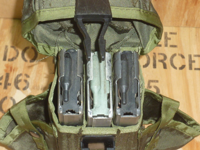 米軍実物 M16 30連 マガジンポーチ ポーチ／マガジン／ホルスター.