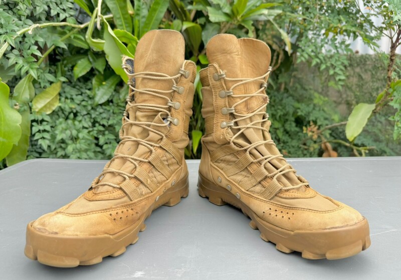 米軍隊実物 DANNER TROPICIAL 8 COYOTE HOT 52121 ダナーミリタリー