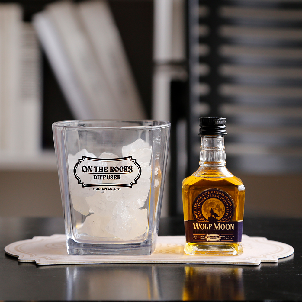 ON THE ROCKS DIFFUSER（オン ザ ロックス ディフューザー）WOLF MOON