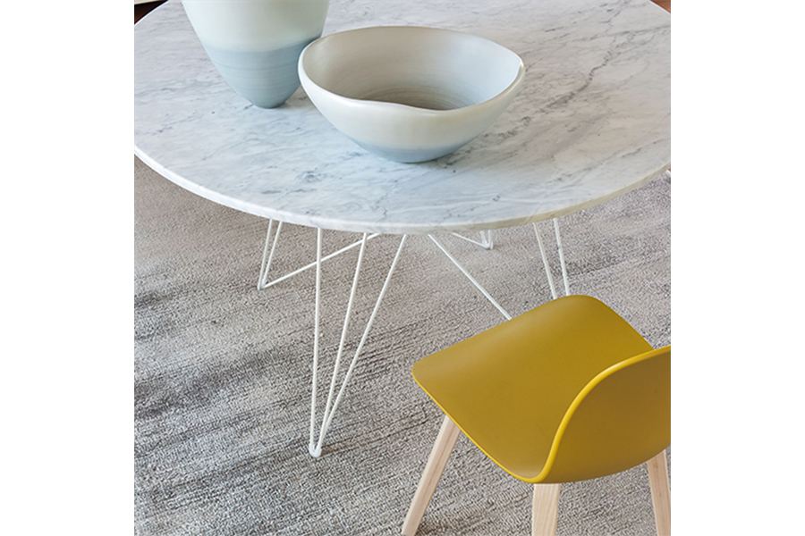 MAGIS (マジス)Tavolo XZ3（タヴォロ・XZ3) ダイニングテーブル