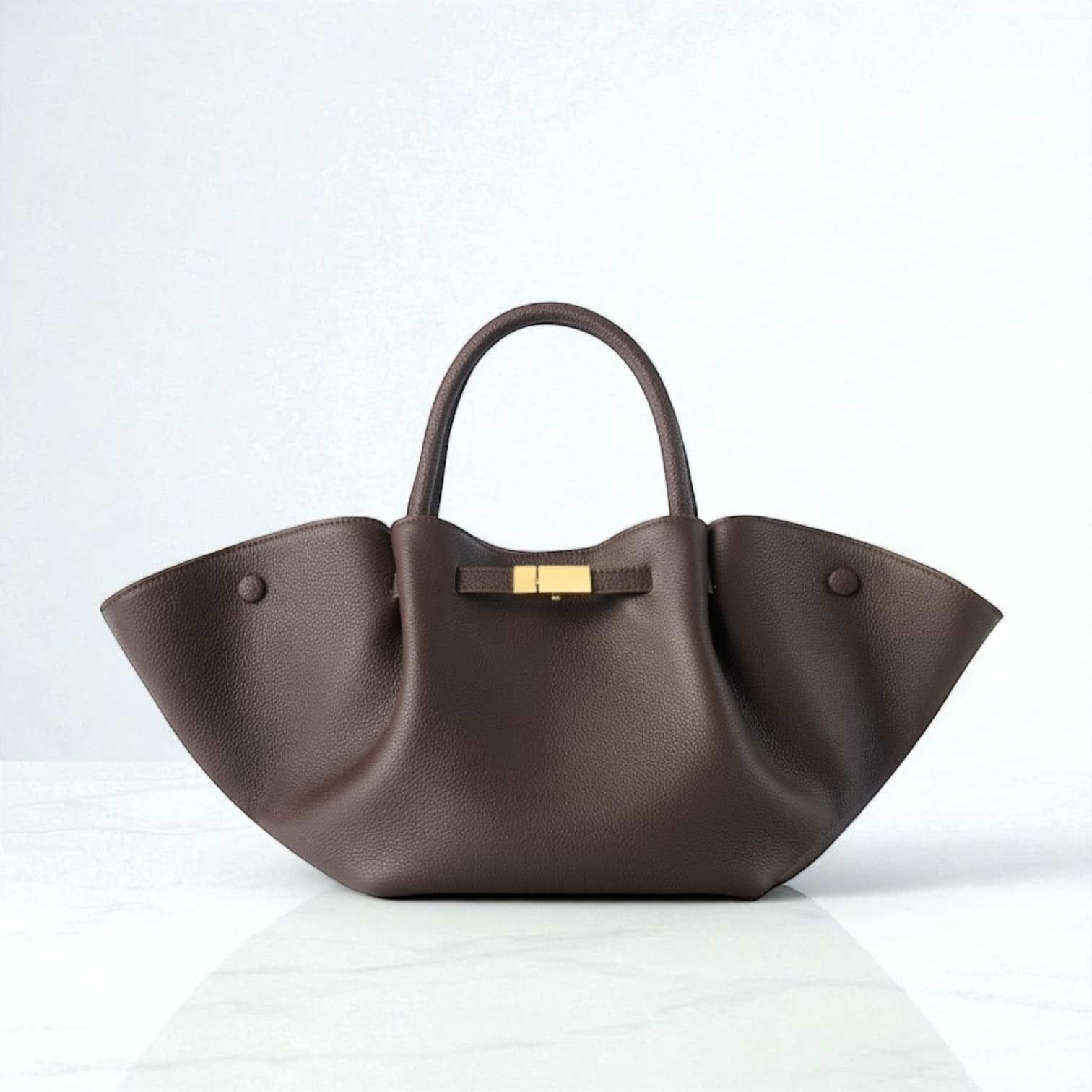 474 牛革フロントベルトタックバッグ