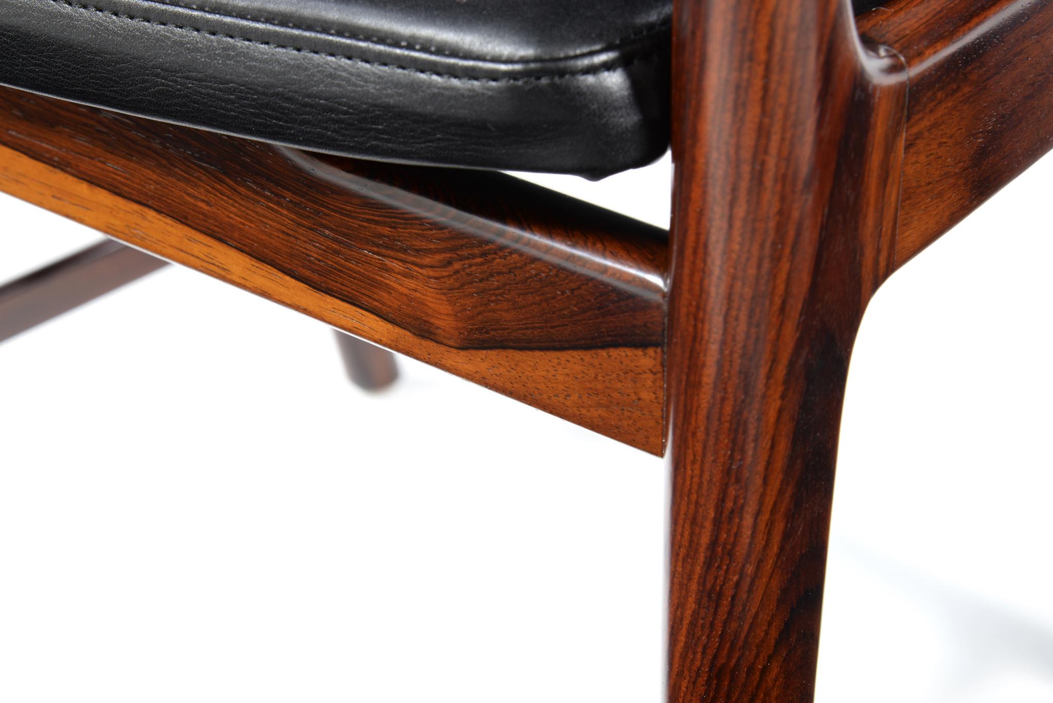 Kai Lyngfeldt-Larsen Arm chair｜Luca Scandinavia | 北欧