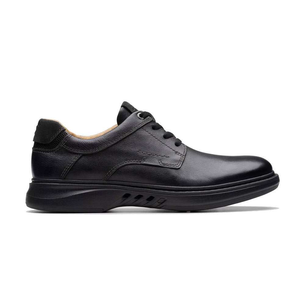 CLARKS UN BRILEY PACE LACE OXFORD BLACK LEATHER - MENS - Lamey