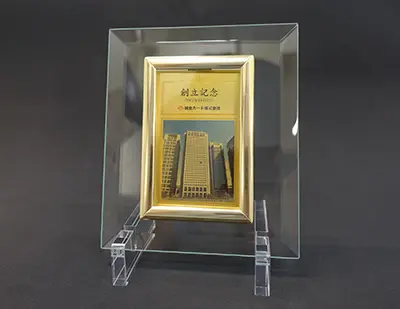 純金カード | 三菱マテリアルトレーディング株式会社