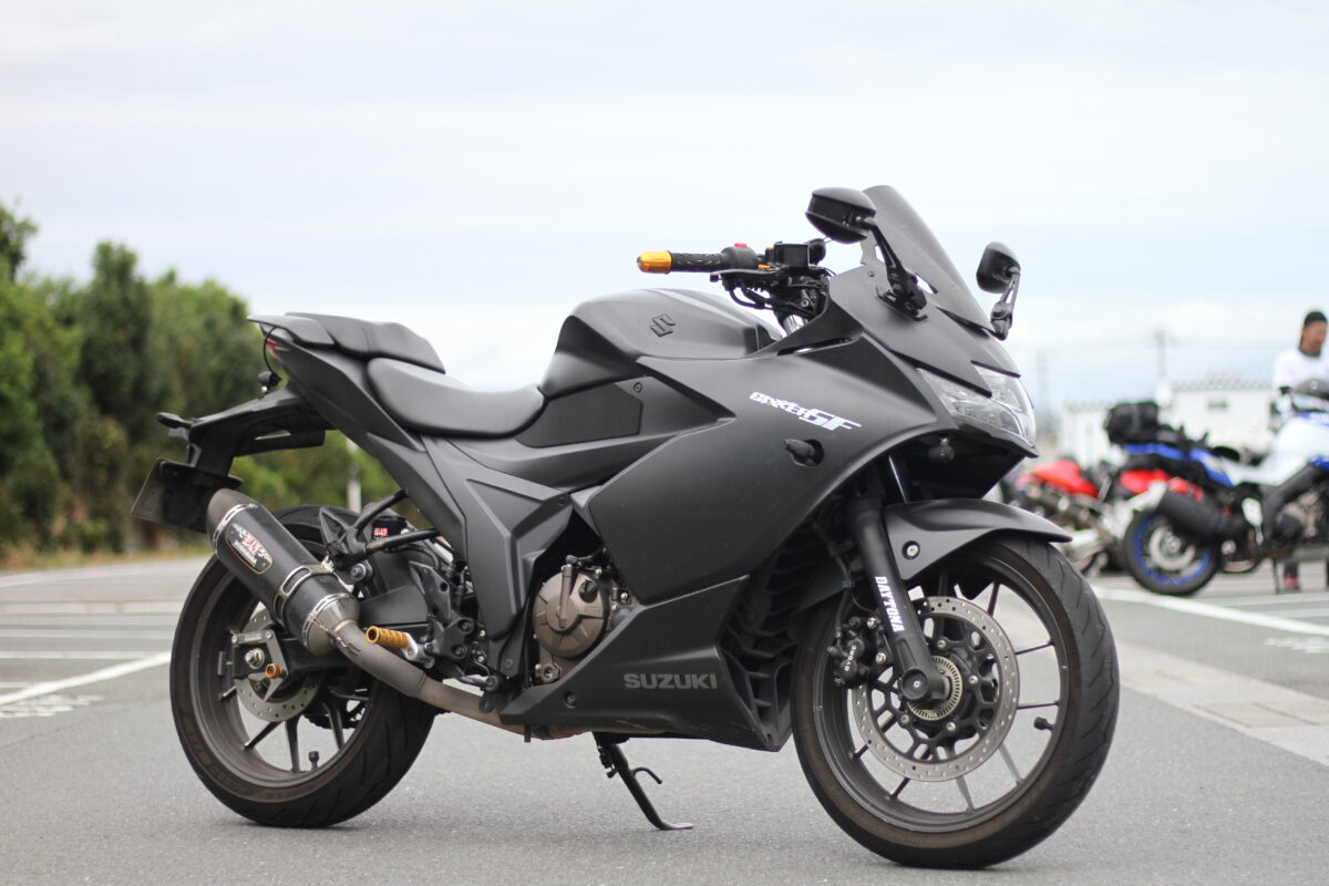 ヨシムラマフラーがお気に入り！ ジクサーSF250【みんなのバイク