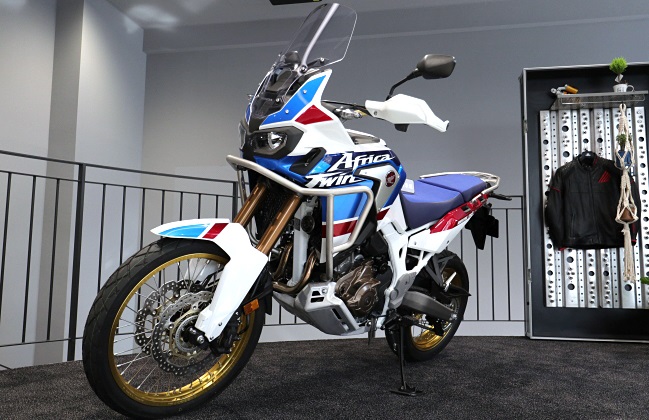 速報＞CRF1000L アフリカツイン アドベンチャースポーツ！ | 中古