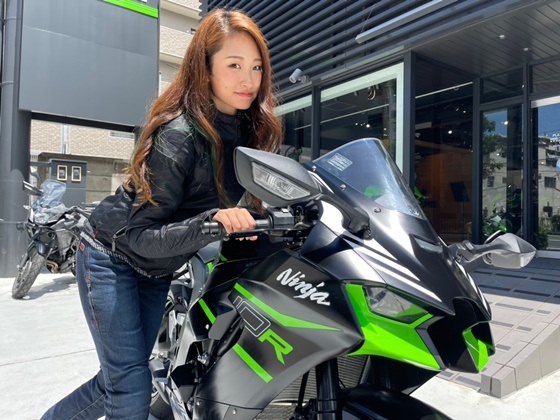 カワサキプラザ大阪鶴見で新型ZX-10Rをレンタルバイク！ | 中古バイク