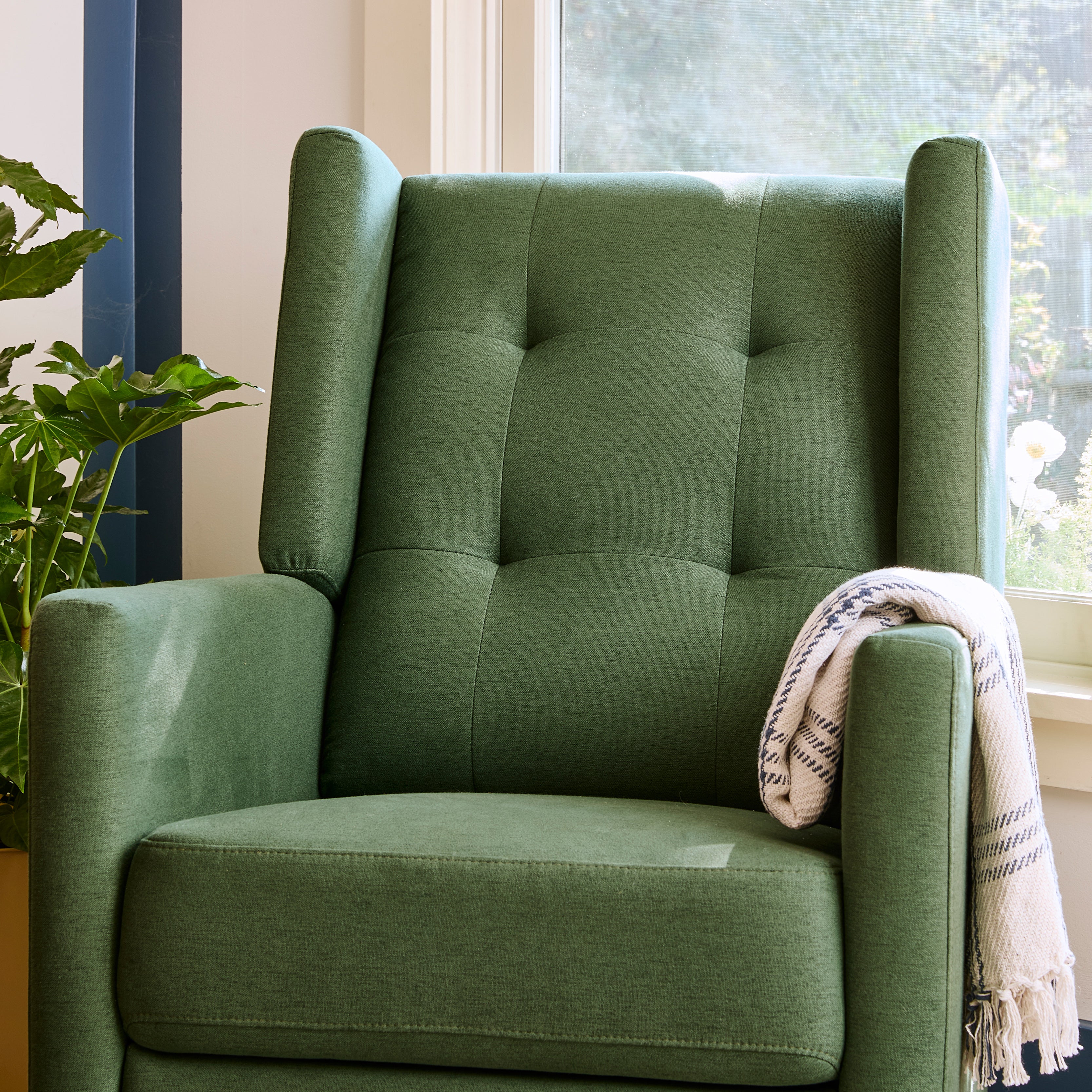 DaVinci Maddox Recliner & Swivel Glider | Modern Nursery™