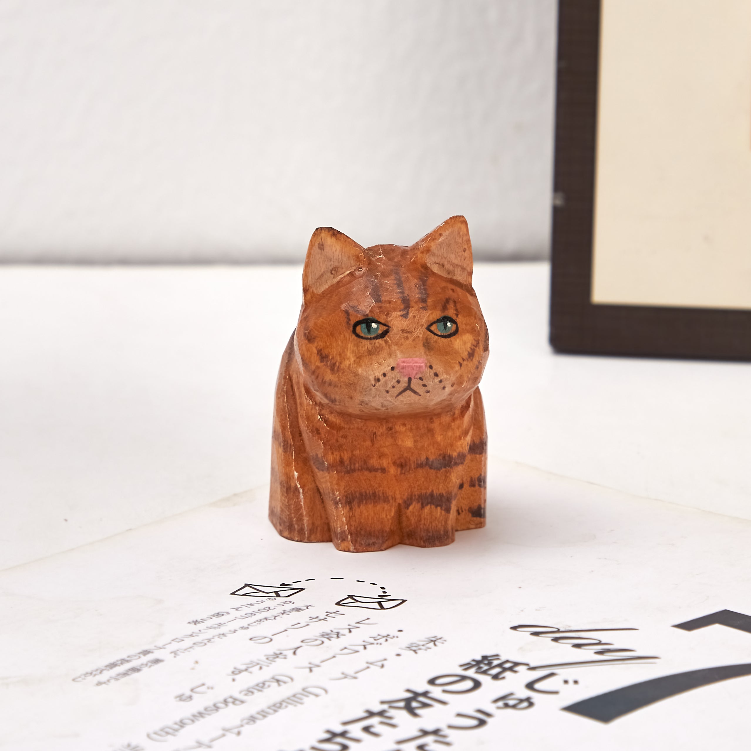 Maroro Carved Wooden Sitting Cat – Mokuomo