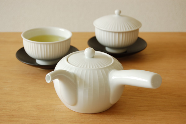 白山陶器 白磁立筋 土瓶｜和食器の通販 monsen